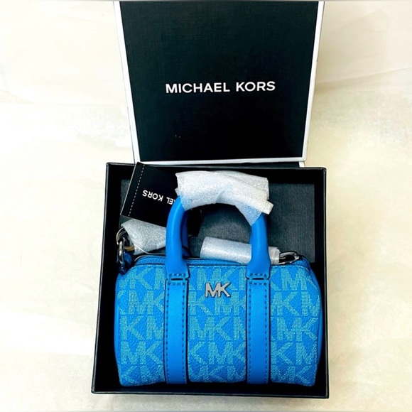NIB 💙Mini Michael Kors Michael
duffle bag KEY FOB/COIN PURSE - Picture 6 of 6